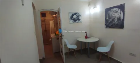 Rent, two bedroom apartment, 51m², Neimar, Vračar Sve Podlokacije - image 17