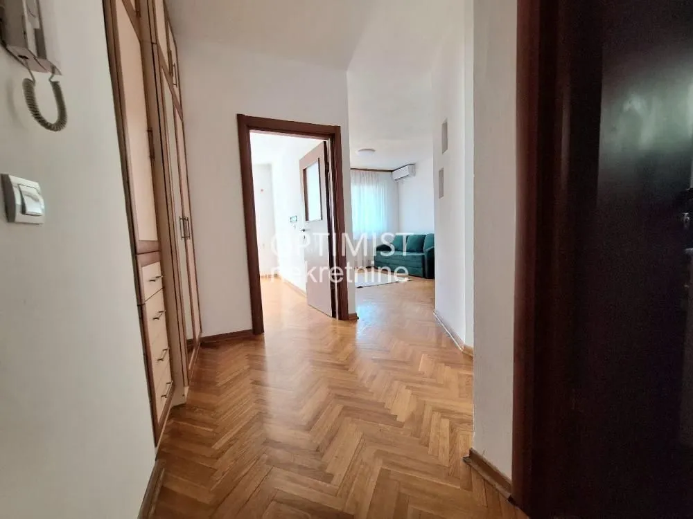 Rent, two bedroom apartment, 48m², Voždovac Sve Podlokacije, Beograd