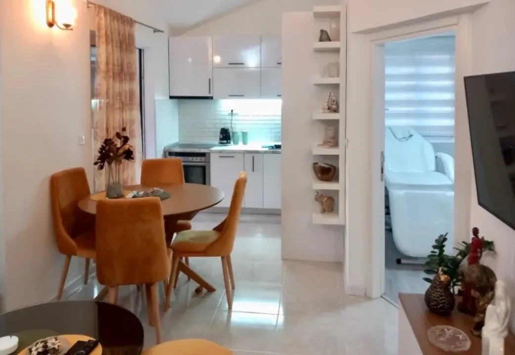 Sale, two bedroom apartment, 62m², Igalo, Herceg Novi