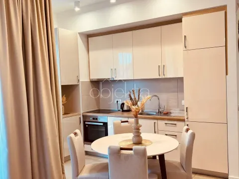 Izdavanje, stan, 49m², Tivat, Crna Gora - image 3