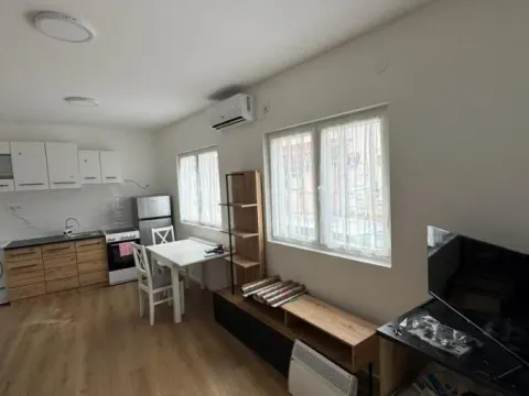 Izdavanje, jednosoban stan, 20m², Voždovac Sve Podlokacije, Beograd - image 3