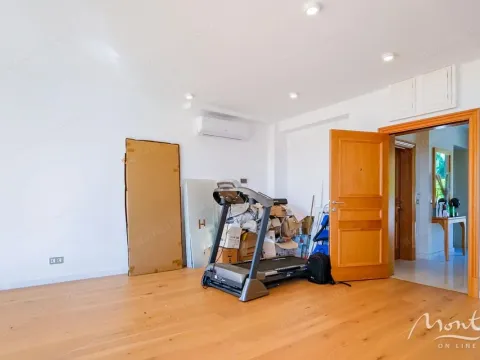 Prodaja, dvosoban stan, 100m², Donja Lastva, Tivat - image 19