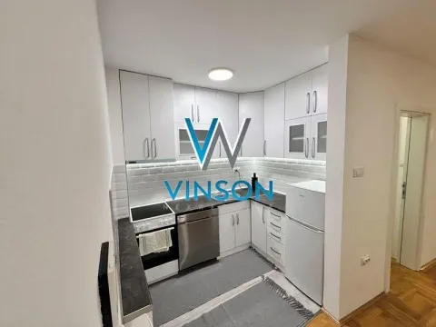 Izdavanje, dvosoban stan, 52m², Centar, Novi Sad - image 4