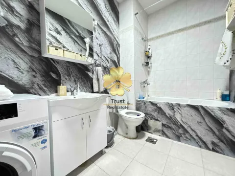 Izdavanje, dvosoban stan, 80m², Momišići, Podgorica - image 11