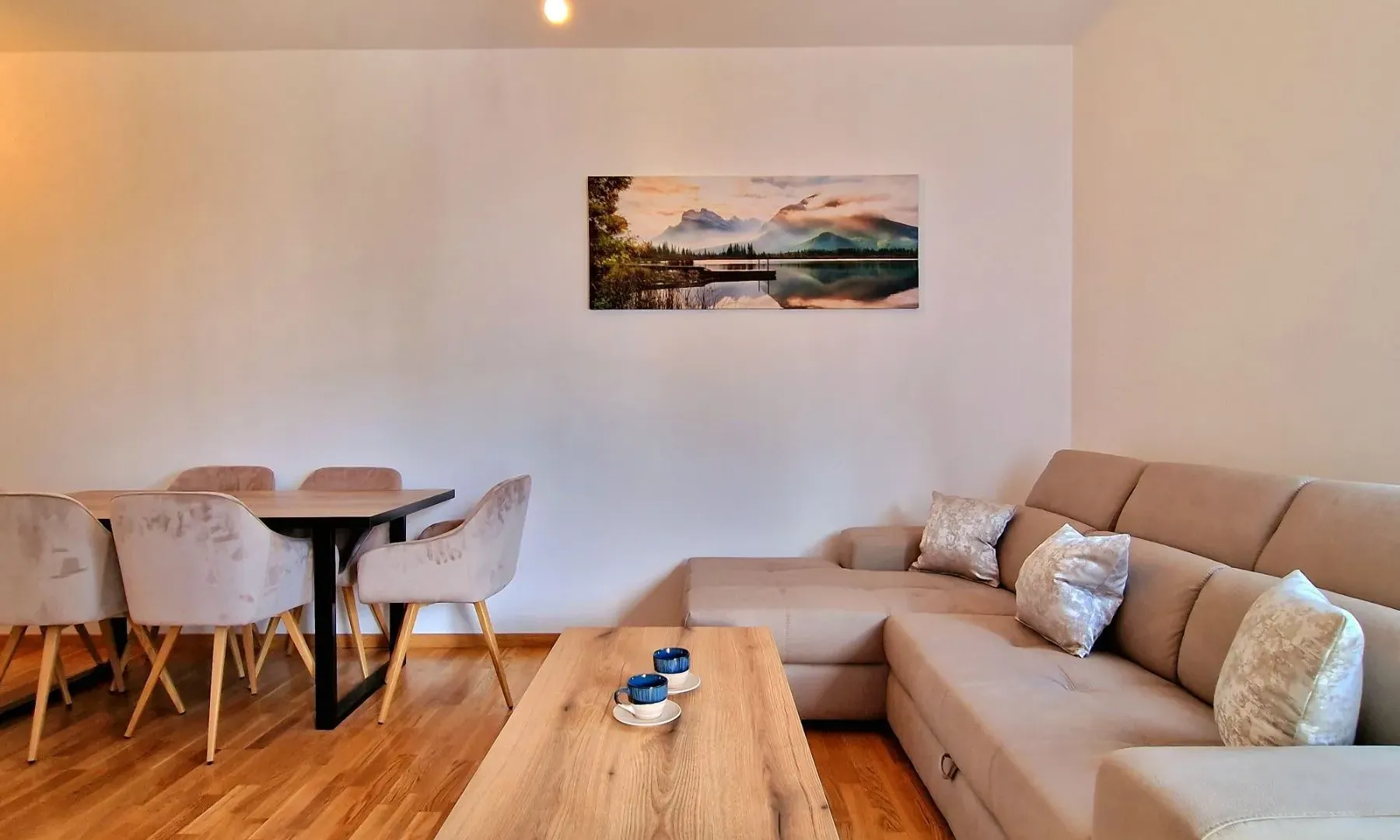 Sale, two bedroom apartment, 59m², Bečići, Budva