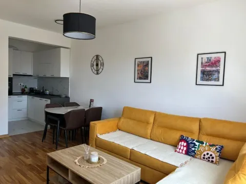 Izdavanje, jednosoban stan, 44m², Budva, Crna Gora - image 11