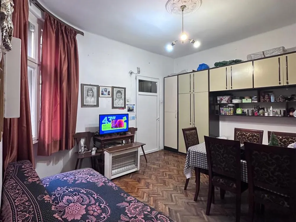 Prodaja, dvosoban stan, 46m², Kalenić Pijaca, Vračar Sve Podlokacije