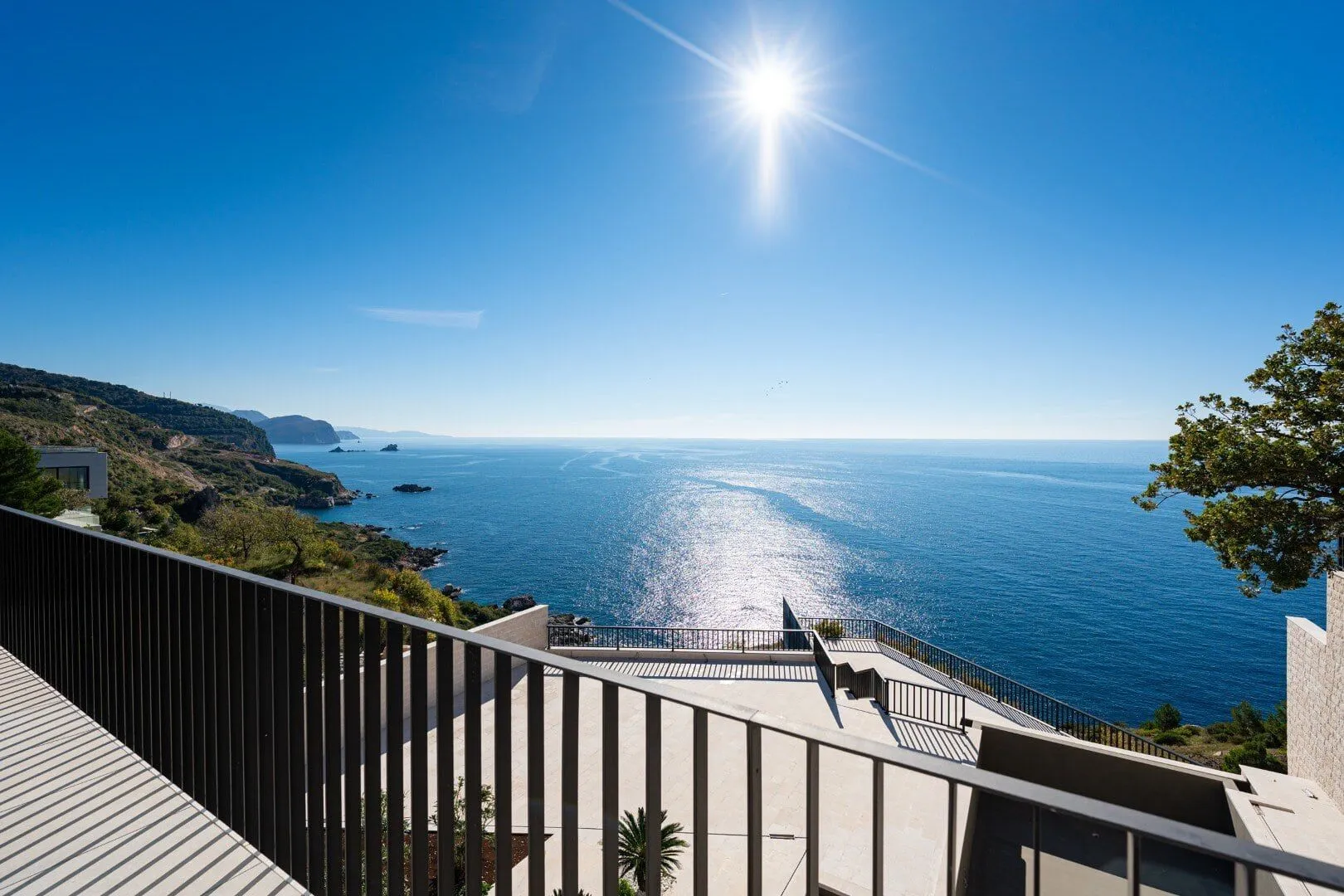 Prodaja, kuća, 580m², Skočiđevojka, Budva