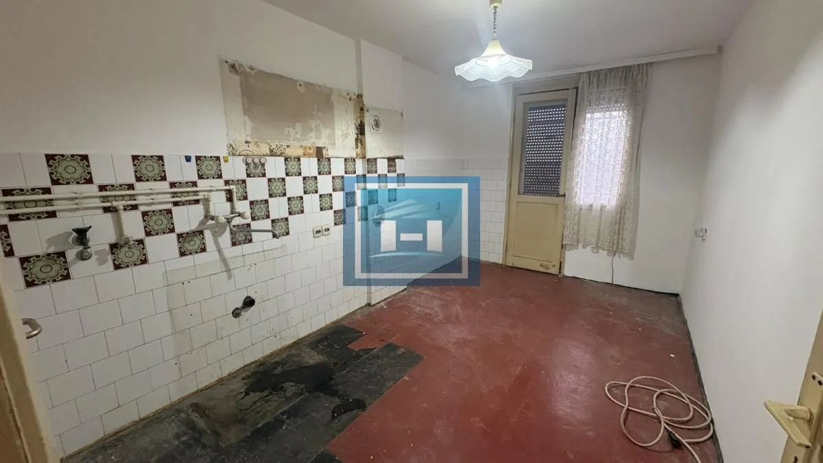 Prodaja, dvosoban stan, 50m², Vašarište, Jagodina