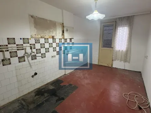 Prodaja, dvosoban stan, 50m², Vašarište, Jagodina - image 2