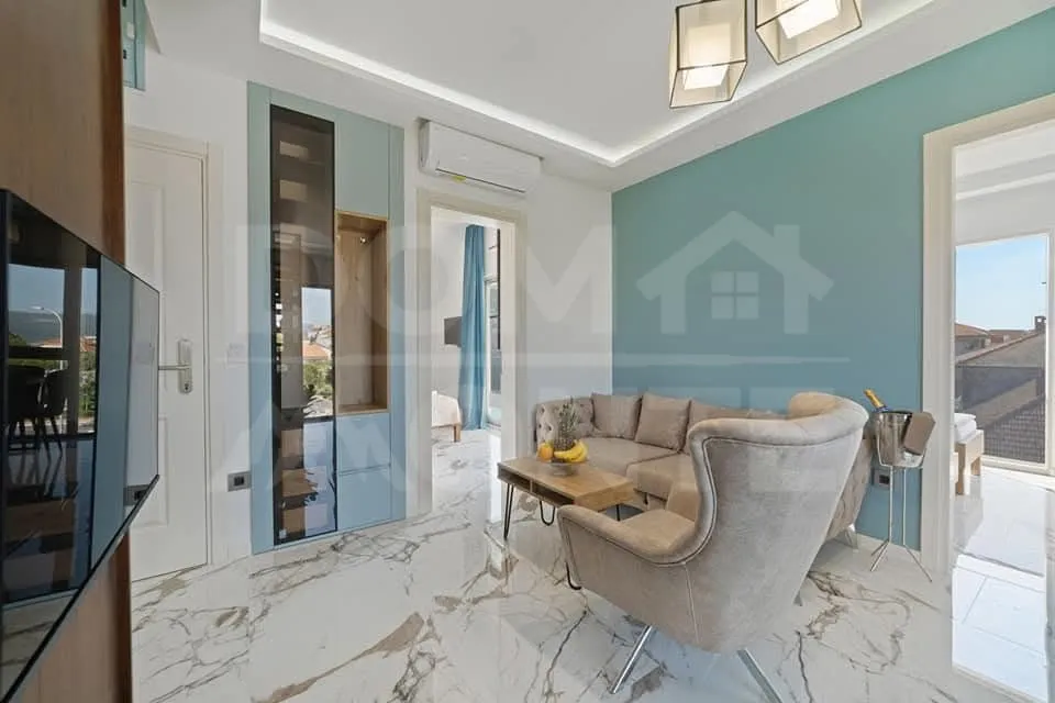 Rent, two bedroom apartment, 60m², Tivat, Crna Gora