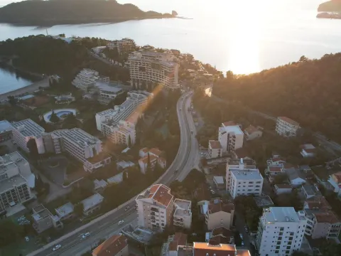 Prodaja, plac, 2400m², Bečići, Budva - image 2