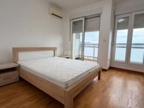 Rent, two bedroom apartment, 68m², City Kvart, Podgorica - image 7