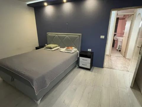 Prodaja, kuća, 150m², Stari Aerodrom, Podgorica - image 4