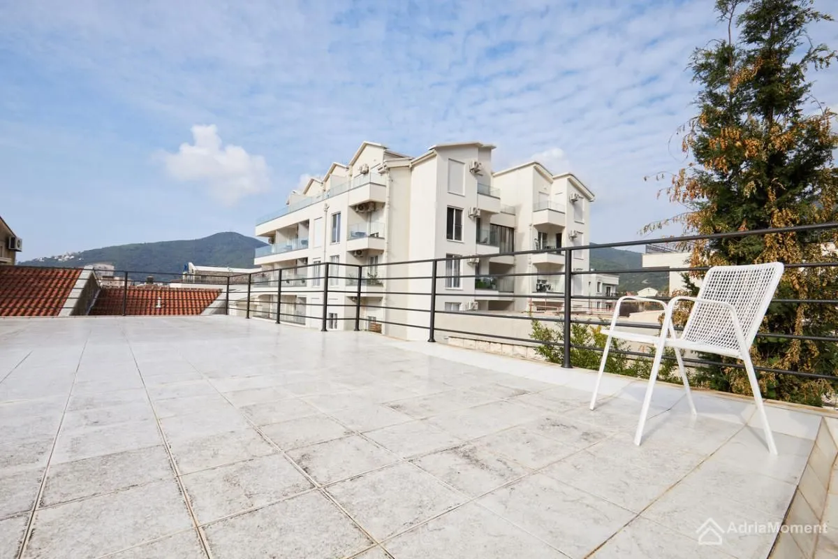 Sale, house, 110m², Centar, Budva