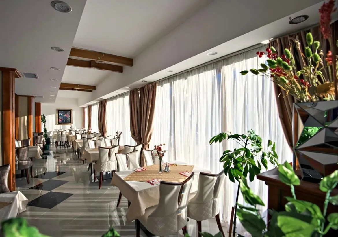 Prodaja, ugostiteljski objekat, 7500m², Centar, Zlatibor