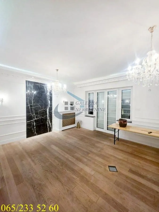 Izdavanje, poslovni prostor, 180m², Savski Venac, Beograd