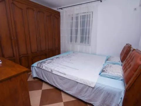 Prodaja, dvosoban stan, 60m², Centar, Bar - image 9