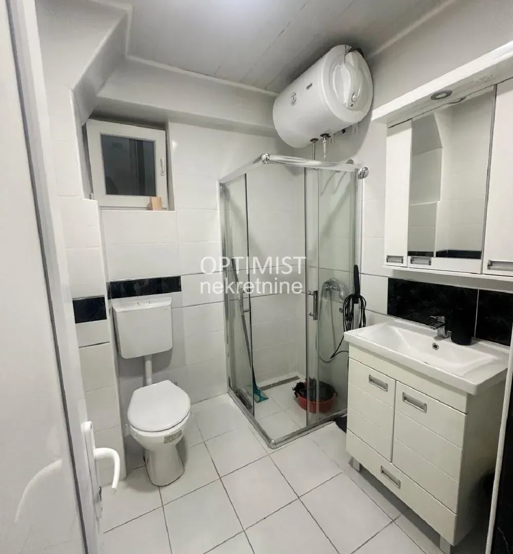 Prodaja, dvosoban stan, 50m², Stari Grad, Beograd