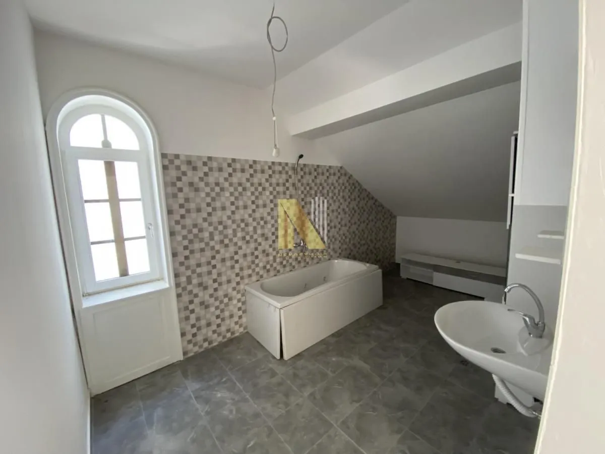 Prodaja, kuća, 324m², Telep, Novi Sad Sve Podlokacije