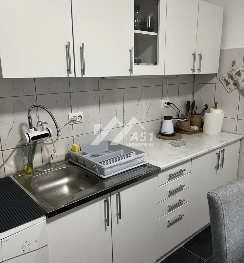 Rent, two bedroom apartment, 55m², Grbavica, Novi Sad Sve Podlokacije