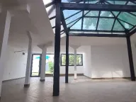 Izdavanje, poslovni prostor, 220m², Stari Grad, Beograd - image 1