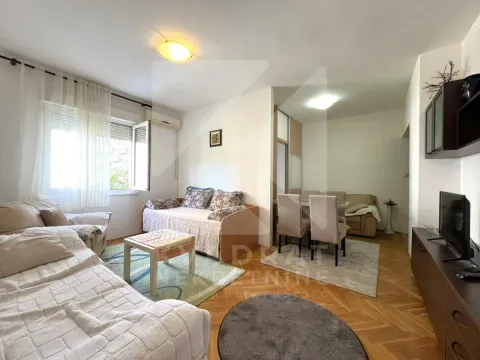 Rent, one bedroom apartment, 40m², Zagorič, Podgorica - image 2