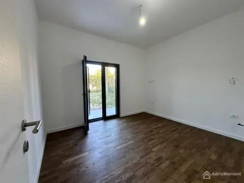 Sale, two bedroom apartment, 70m², Marići, Tivat - image 3