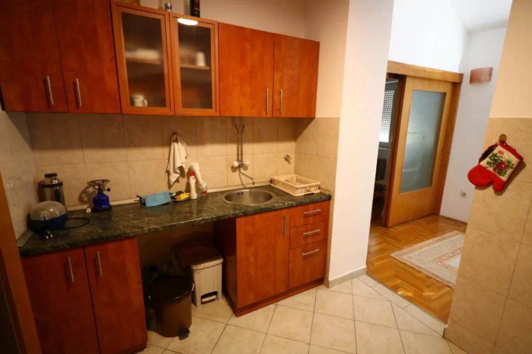 Prodaja, dvosoban stan, 92m², Stari Aerodrom, Podgorica