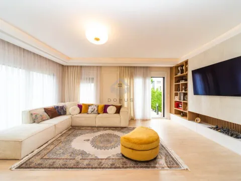 Prodaja, kuća, 145m², Zagorič, Podgorica - image 2