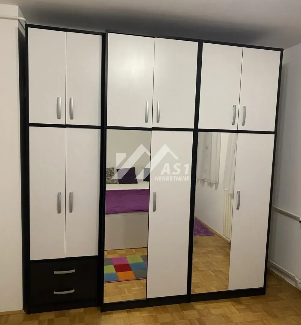 Izdavanje, dvosoban stan, 47m², Novo naselje, Novi Sad