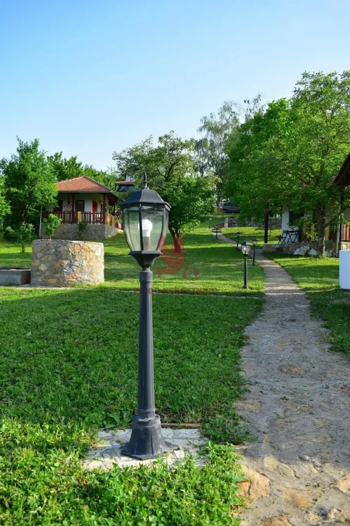 Sale, house, 400m², Koraćica, Mladenovac