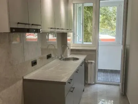 Rent, two bedroom apartment, 64m², Stari Merkator, Novi Beograd Sve Podlokacije - image 3
