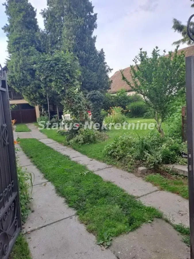 Prodaja, kuća, 200m², Futog, Novi Sad Sve Podlokacije