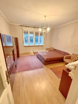 Sale, house, 181m², Zemun Gornji Grad, Zemun Sve Podlokacije - image 9