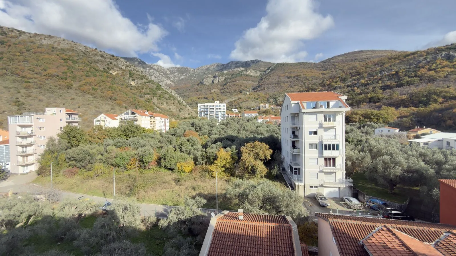 Sale, three bedroom apartment, 184m², Bečići, Budva