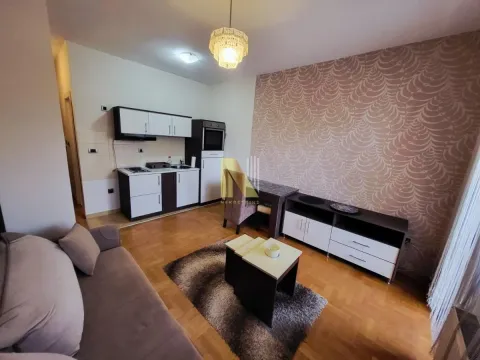 Rent, studio apartment, 24m², Centar, Novi Sad - image 4