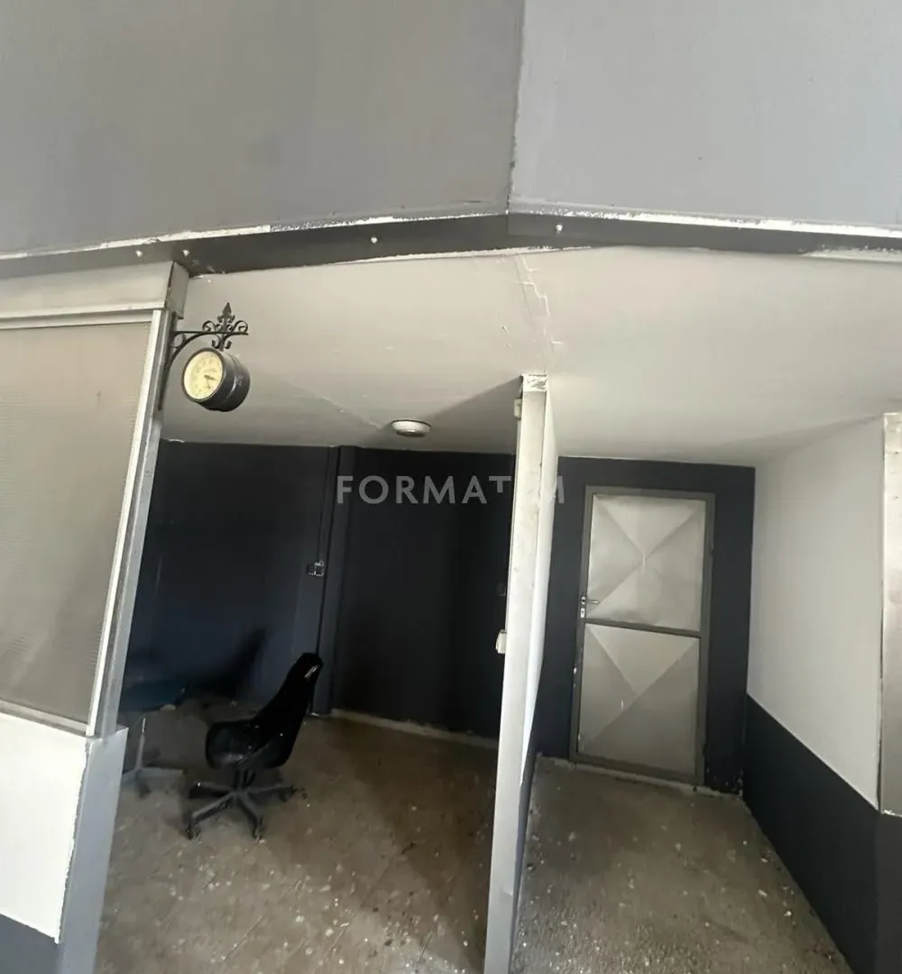 Rent, office space, 350m², Krnjaca, Palilula Sve Podlokacije