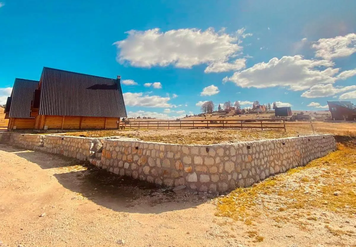 Prodaja, kuća, 120m², Motički gaj, Žabljak
