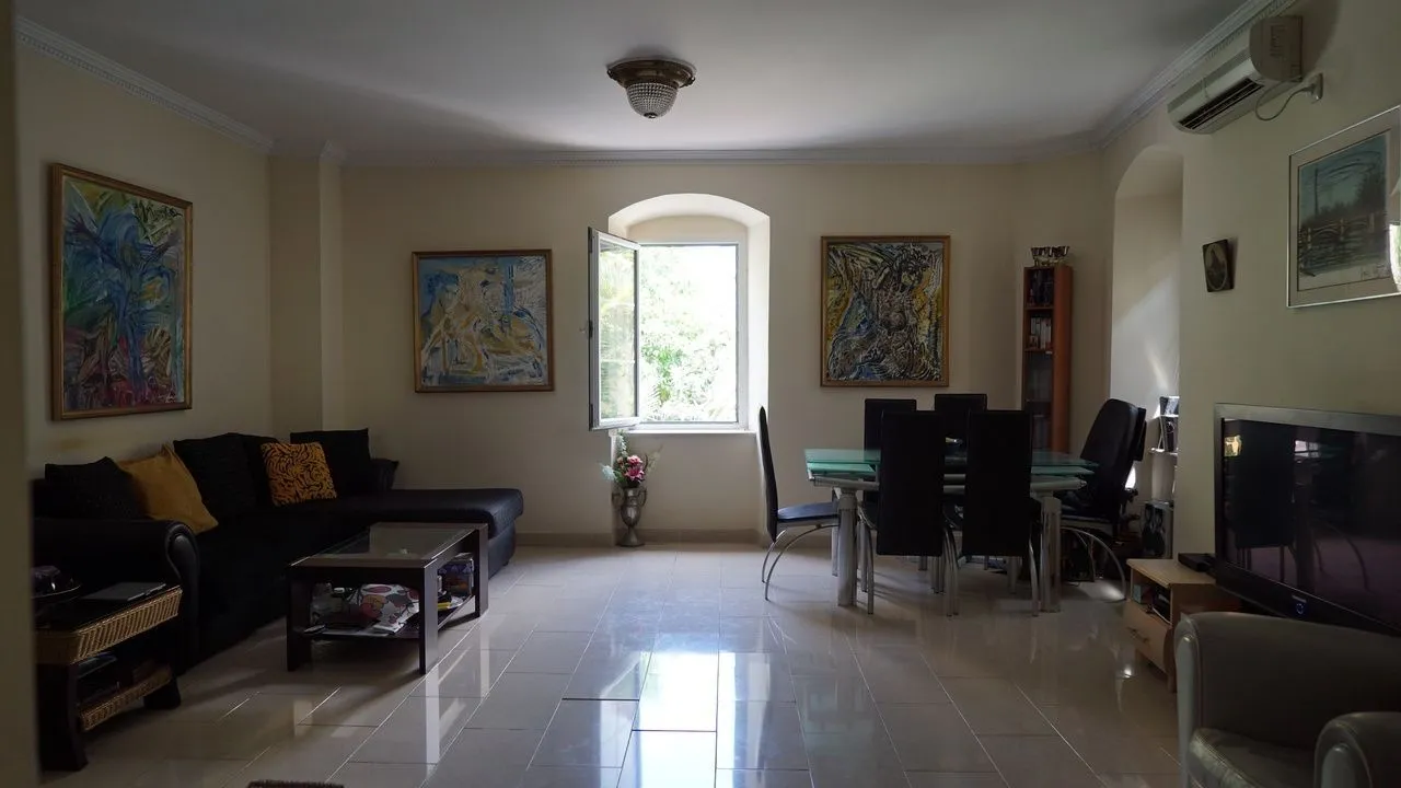 Sale, house, 268m², Stari Grad, Budva