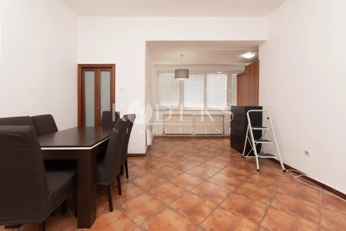 Rent, office space, 62m², Centar, Podgorica