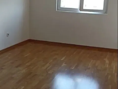 Sale, two bedroom apartment, 87m², Tuški Put, Podgorica - image 2