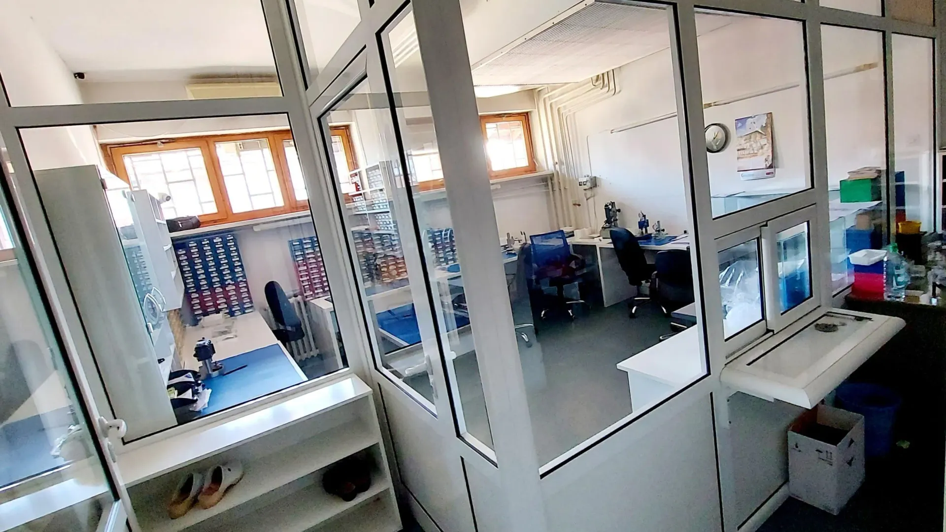 Izdavanje, poslovni prostor, 831m², Trstenik, Srbija