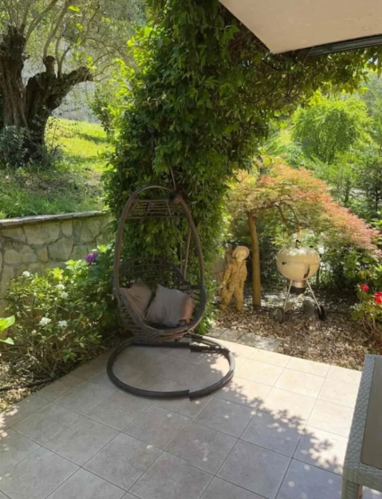 Rent, house, 176m², Lastva Grbaljska, Kotor
