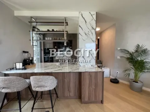 Izdavanje, četvorosoban stan, 122m², Dorćol Sve Podlokacije, Beograd - image 16