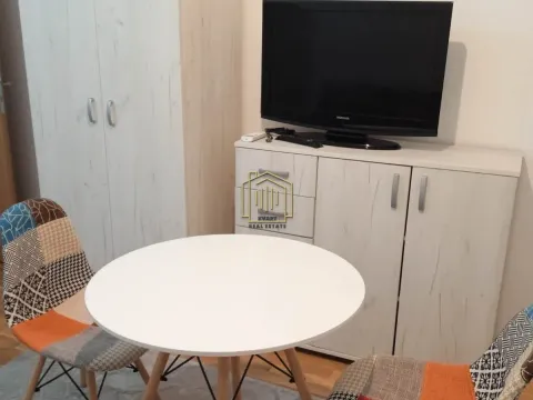 Izdavanje, stan, 28m², Tuški Put, Podgorica - image 3