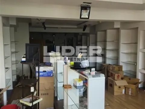 Izdavanje, poslovni prostor, 1000m², Dušanovac, Voždovac Sve Podlokacije - image 6