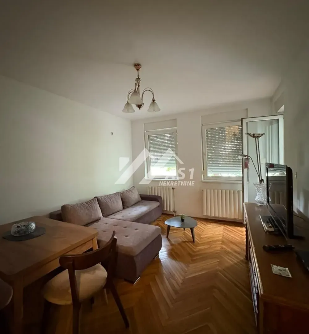 Izdavanje, dvosoban stan, 51m², Grbavica, Novi Sad Sve Podlokacije