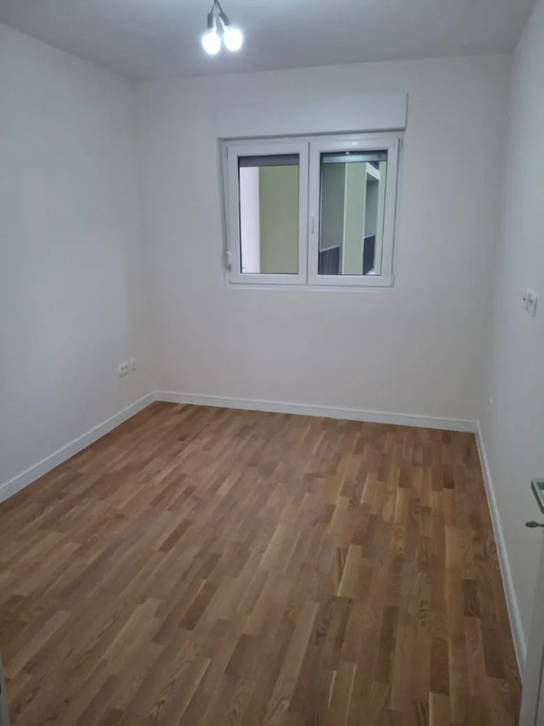 Rent, one bedroom apartment, 40m², Pobrežje, Podgorica