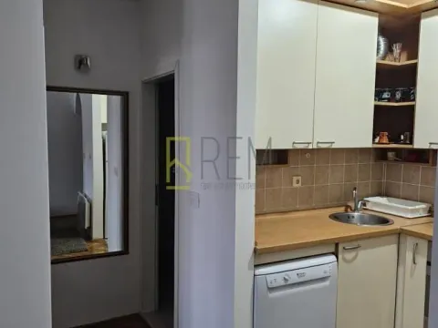 Prodaja, jednosoban stan, 42m², Zagorič, Podgorica - image 7